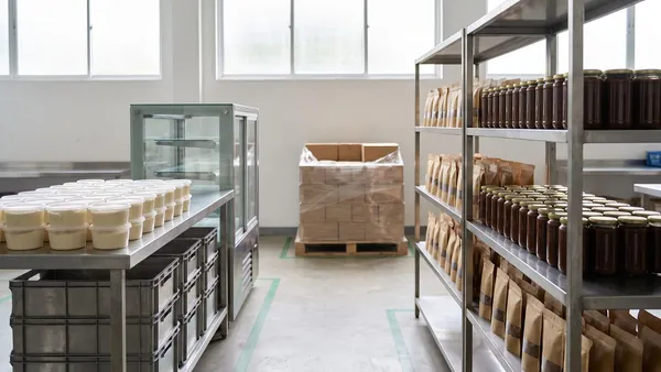 Chilled or Ambient: Matching Shelf Life to Fixture and Format