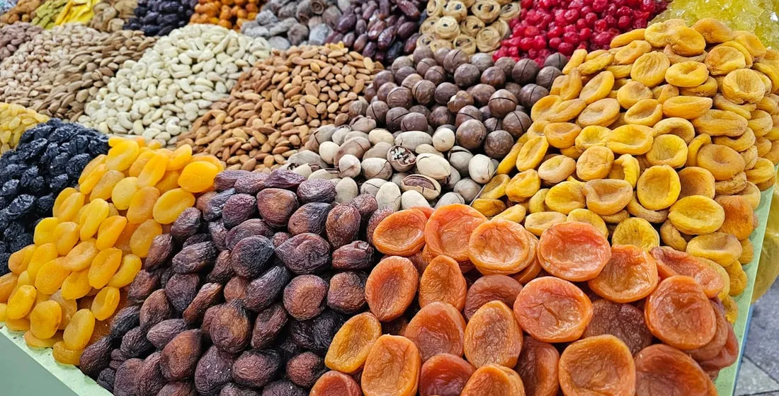 Co-packing imported apricots, raisins, and cranberries into Sri Lankan retail-ready pouches